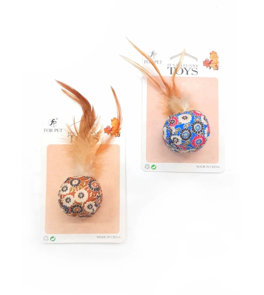 Pelota De Tela Con Pluma Carton