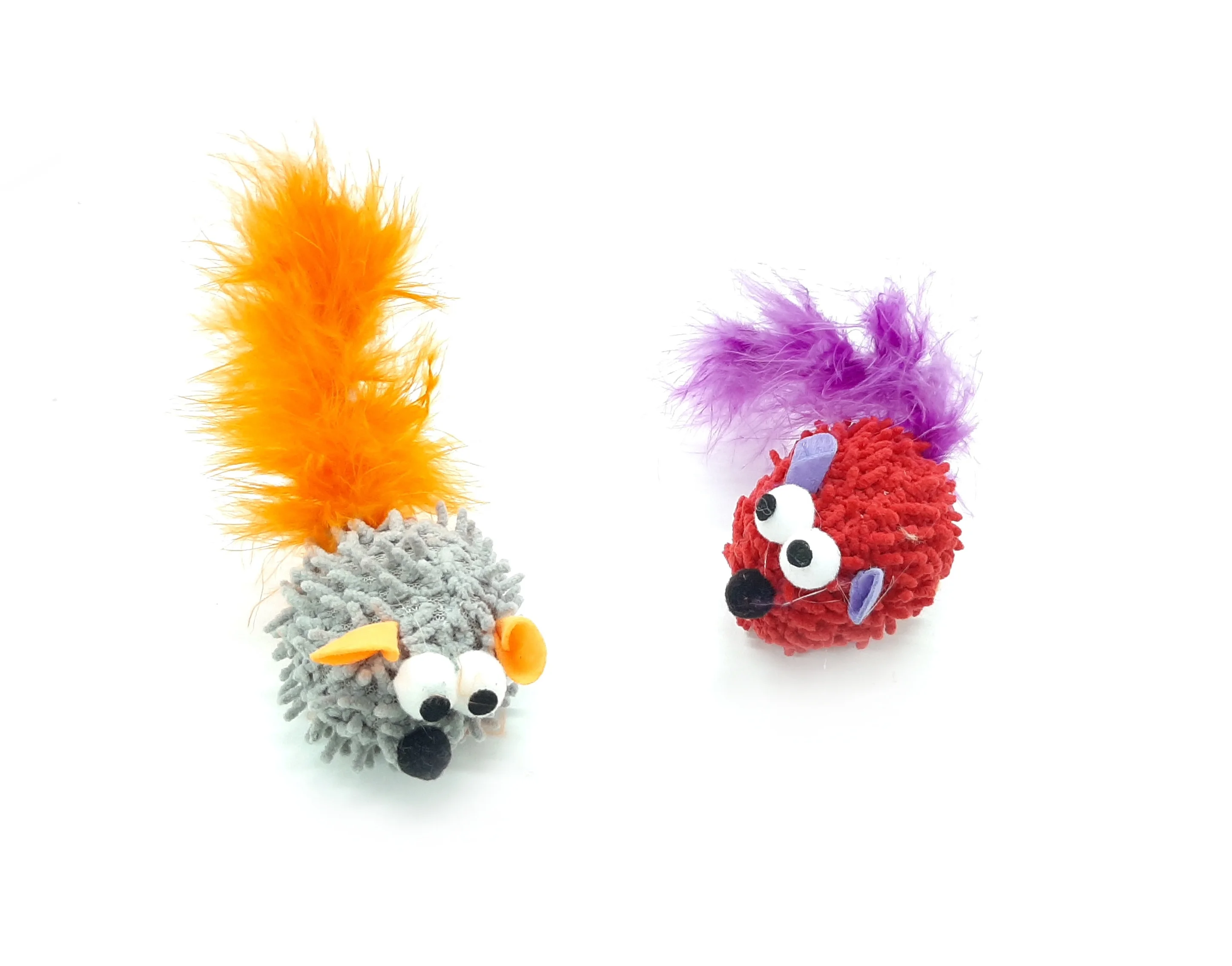 Raton Ojos Grandes Y Pluma 8x5cm Carton Y Bolsa