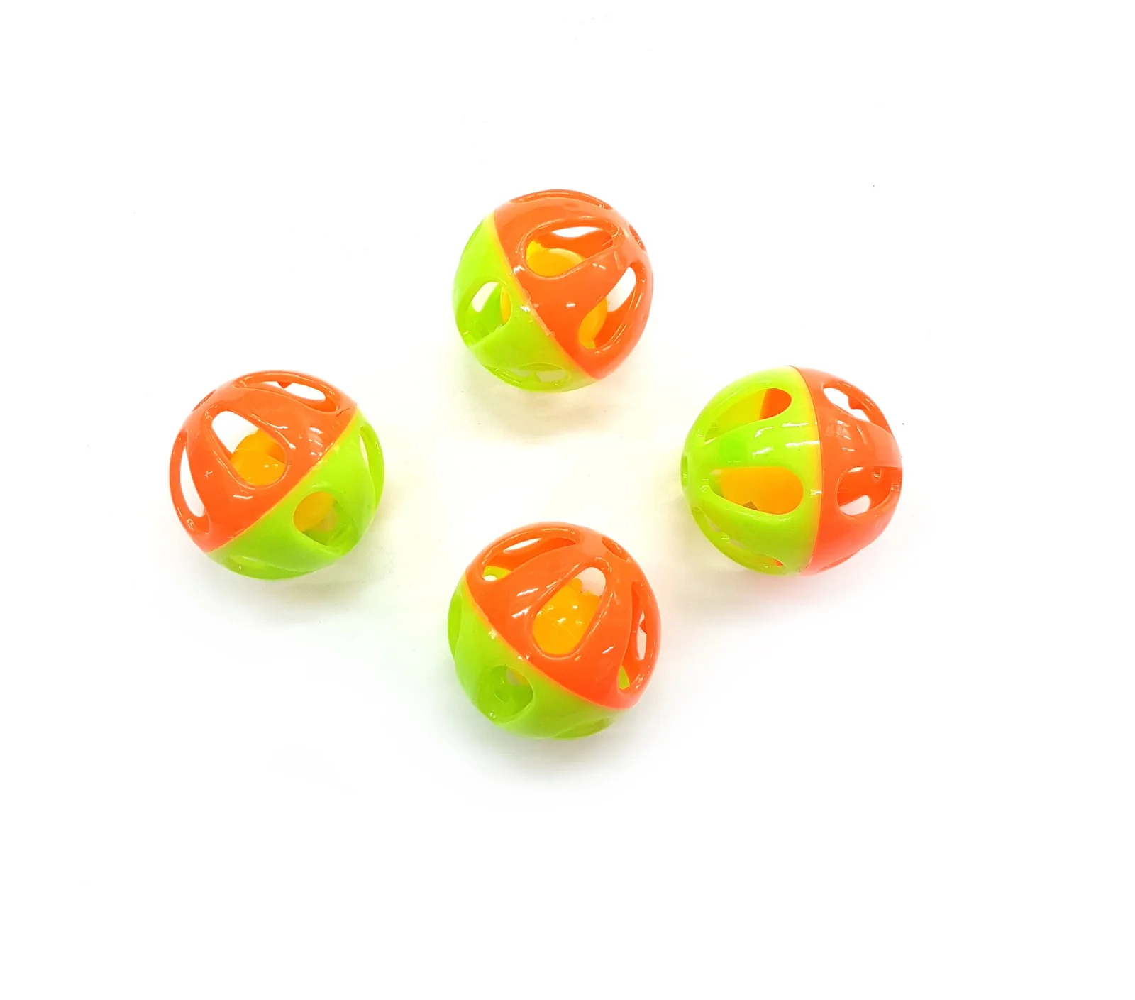 Pelota Plastica Con Cascabel X4u